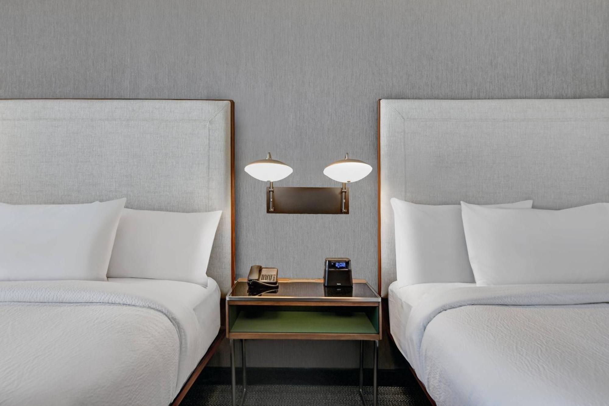 Courtyard By Marriott Manhattan Aggieville Exteriér fotografie